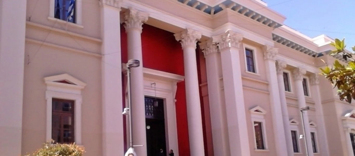 Ψάλτης πυροβόλησε και σκότωσε 45χρονο για ασήμαντη αφορμή και μετά τον... διάβασε